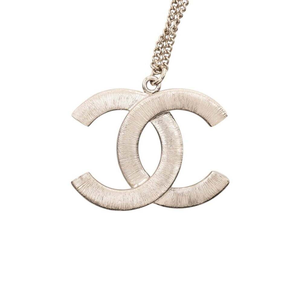 CHANEL Black Logo Necklace - Picture 2 of 7